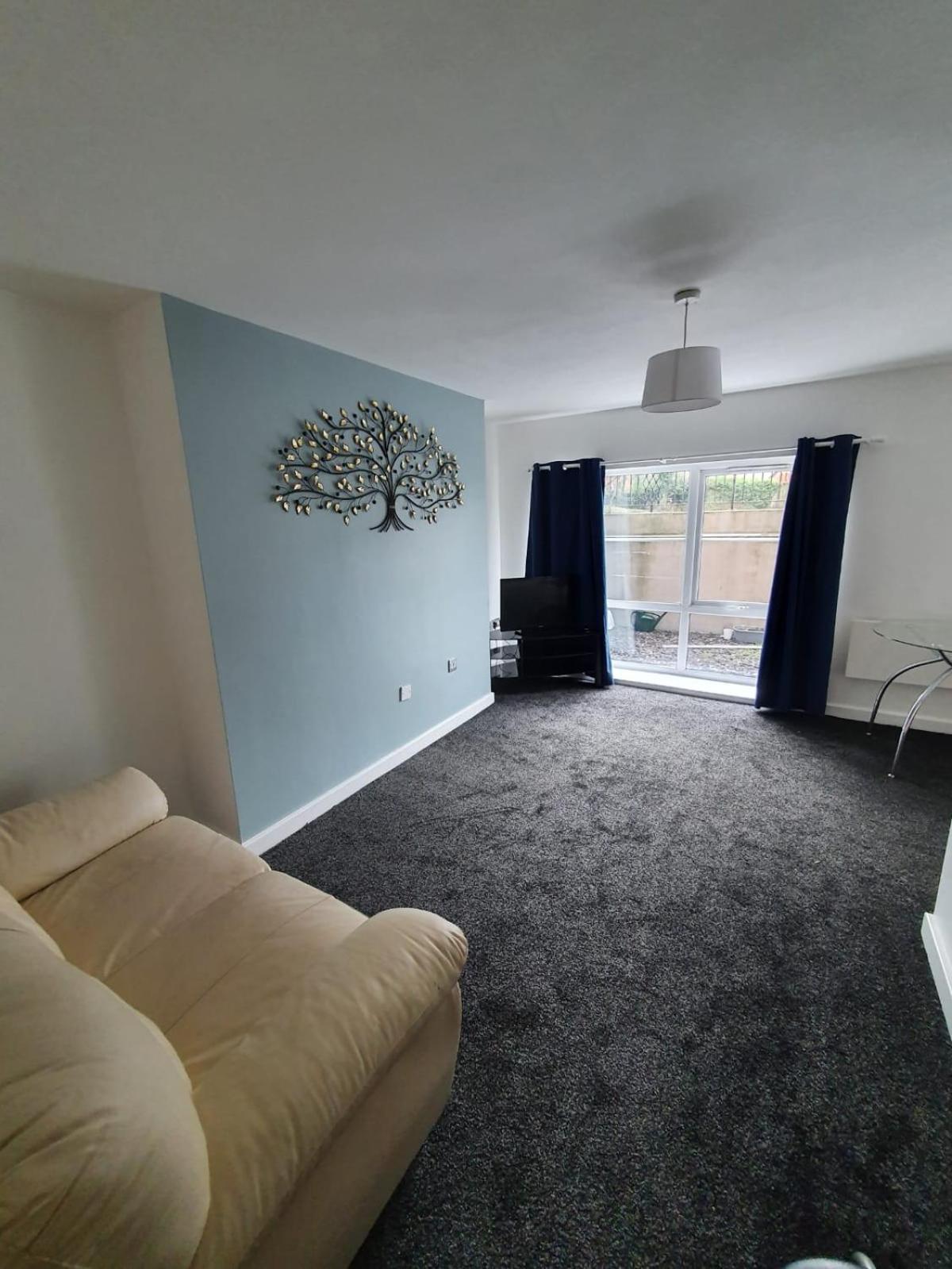 Quiet 2 Bedroom Flat In Darlington With Free Parking, Wi-Fi And More ภายนอก รูปภาพ